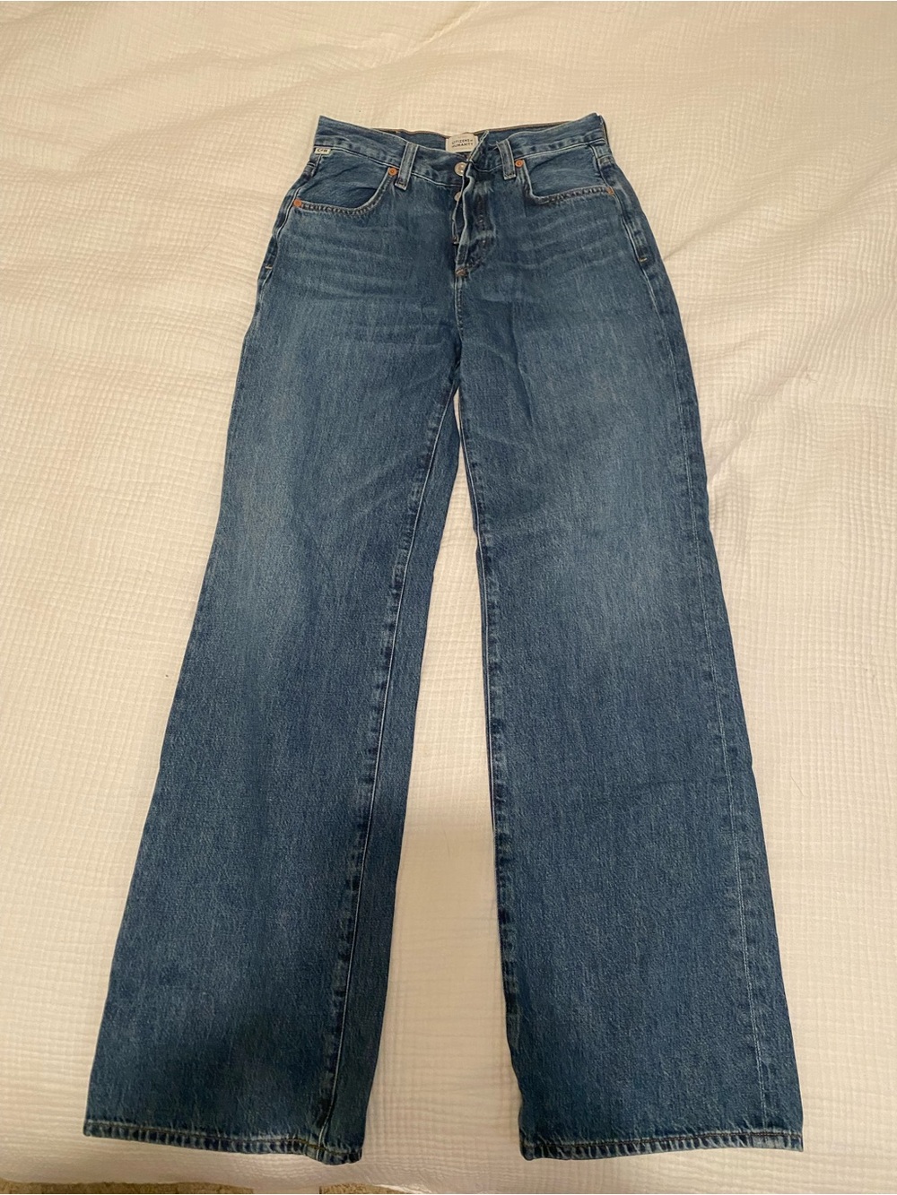Citizens Of Humanity High-Rise Wide Leg Jeans in Medium Indigo